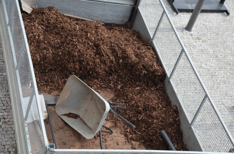 Mulch Blowing Cost — Cost of Mulch Blowing Service